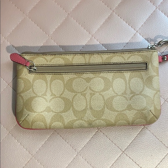 Large Coach Wristlet - Picture 2 of 8